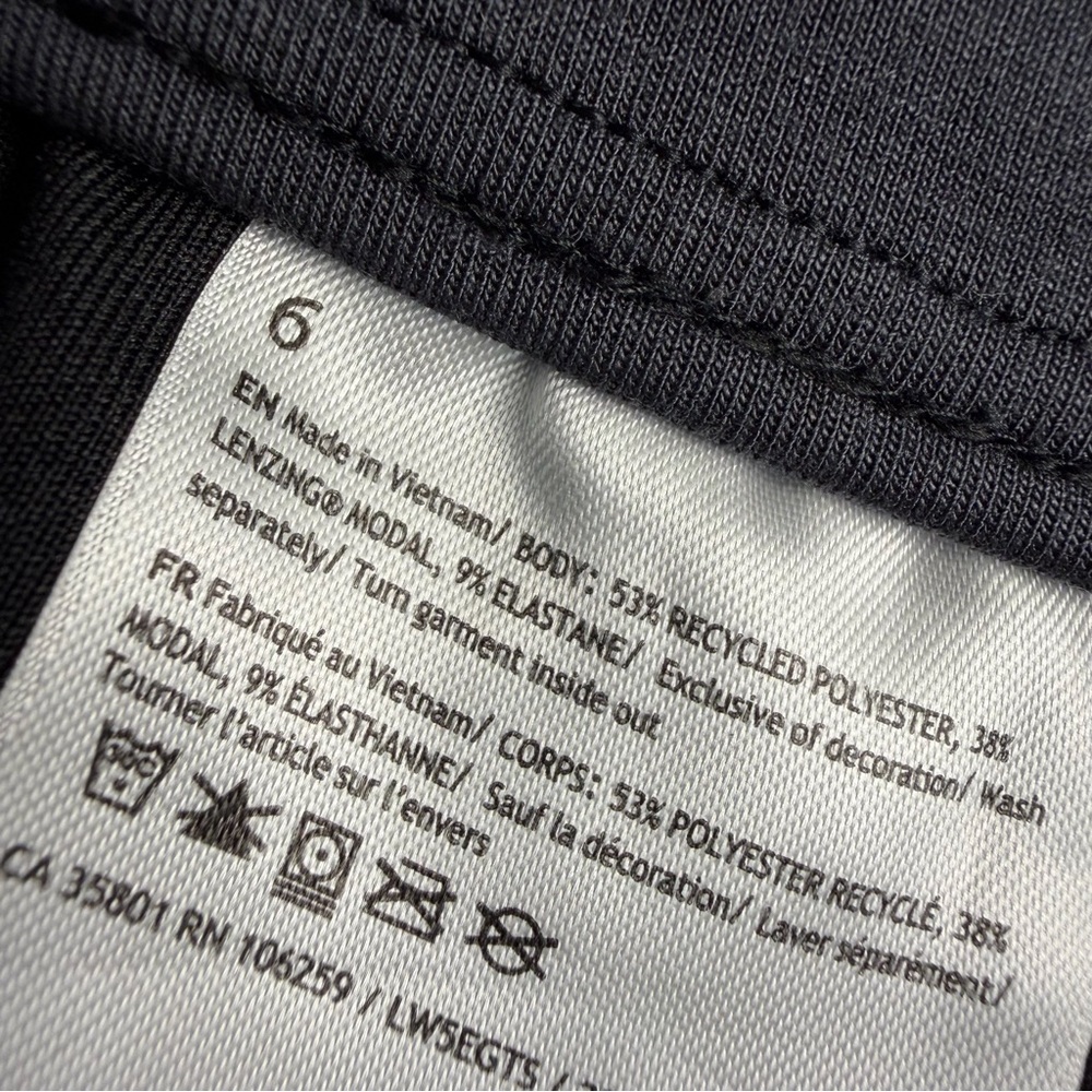 Lululemon Softstreme High-Rise Pant Black Straight leg Sweatpants size 6 - Picture 8 of 8